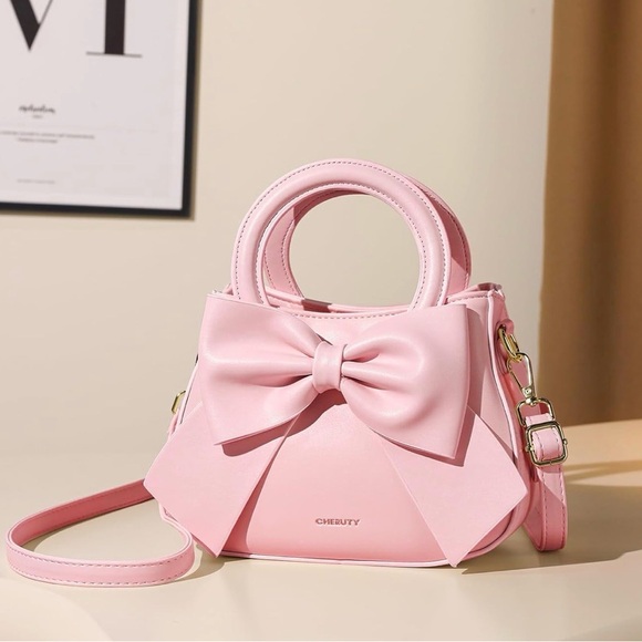 Win Me! New! Chic Pink Bow Handbag Crossbody NWT Buyer Appreciation Giveaway - Picture 3 of 11